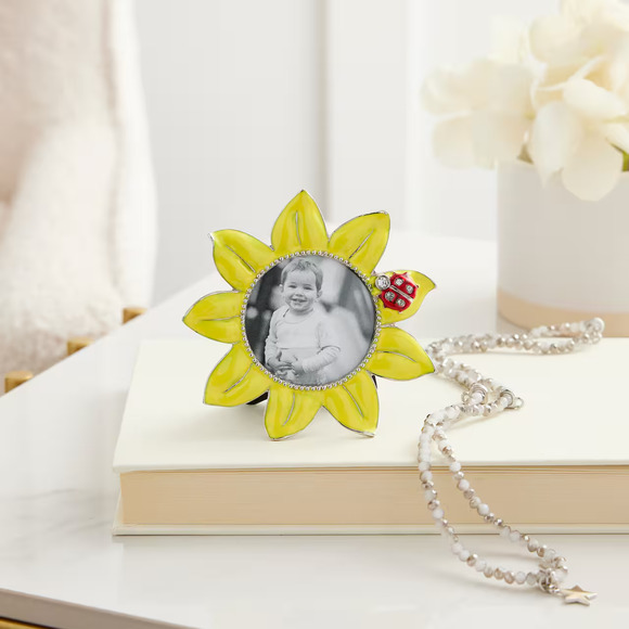 Mini Sunflower Frame by Studio Décor® - Picture 3 of 3